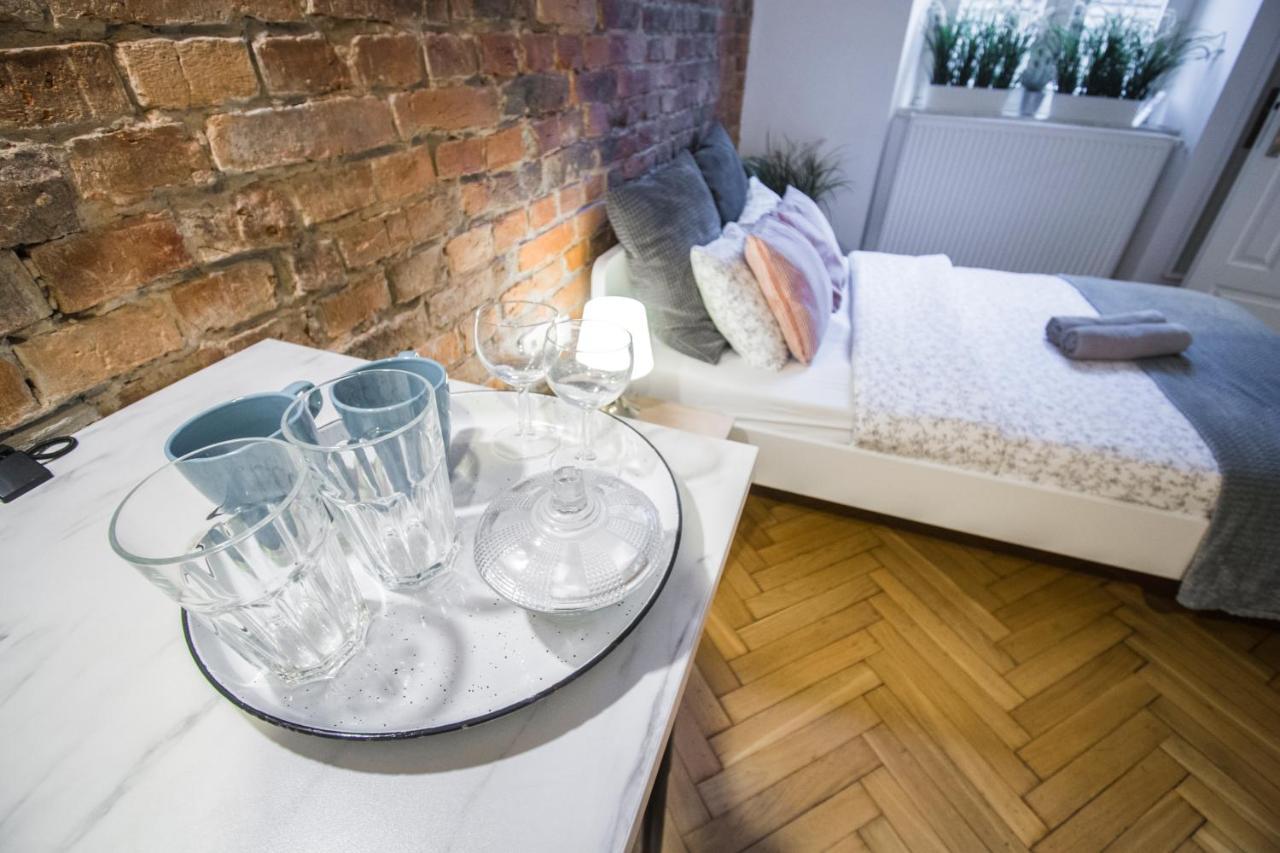 Lion Apartments Cracovie Extérieur photo